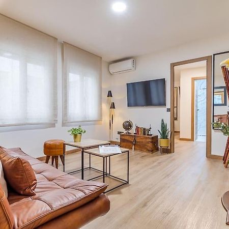 Apartamento Reformado Y Tranquilo Junto A Gran Via Madrid Exterior foto